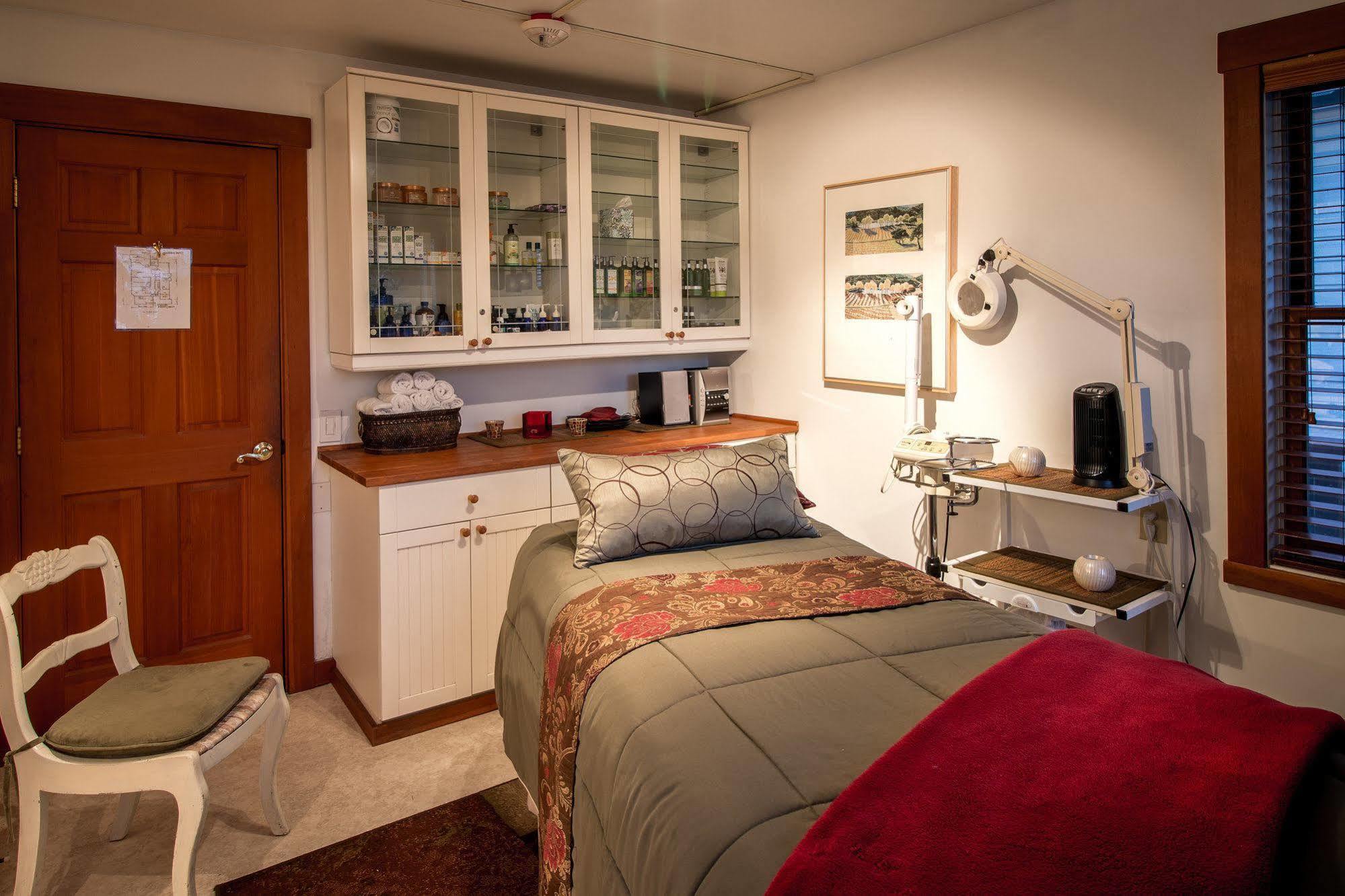 The Heron Inn And Day Spa La Conner Εξωτερικό φωτογραφία